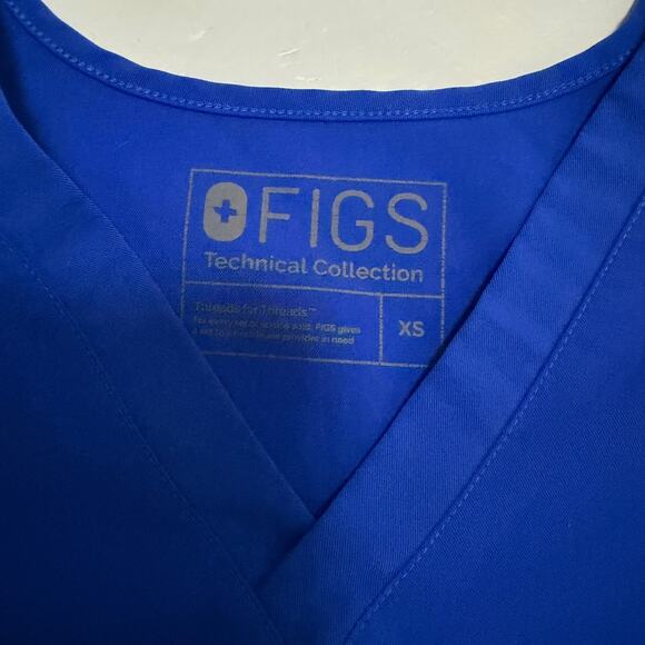 Figs blue scrub top sz XS nurse medical have some wear - Picture 3 of 12